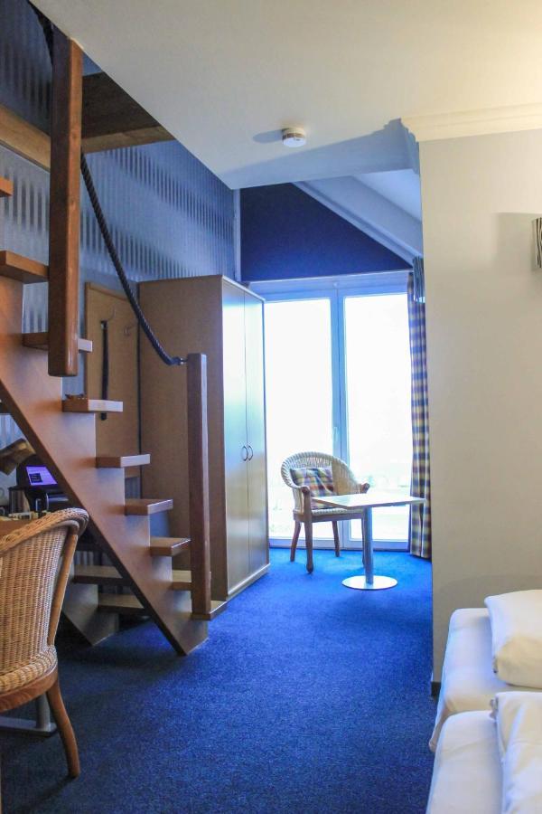 Donau-Hotel Sinzing Eksteriør billede
