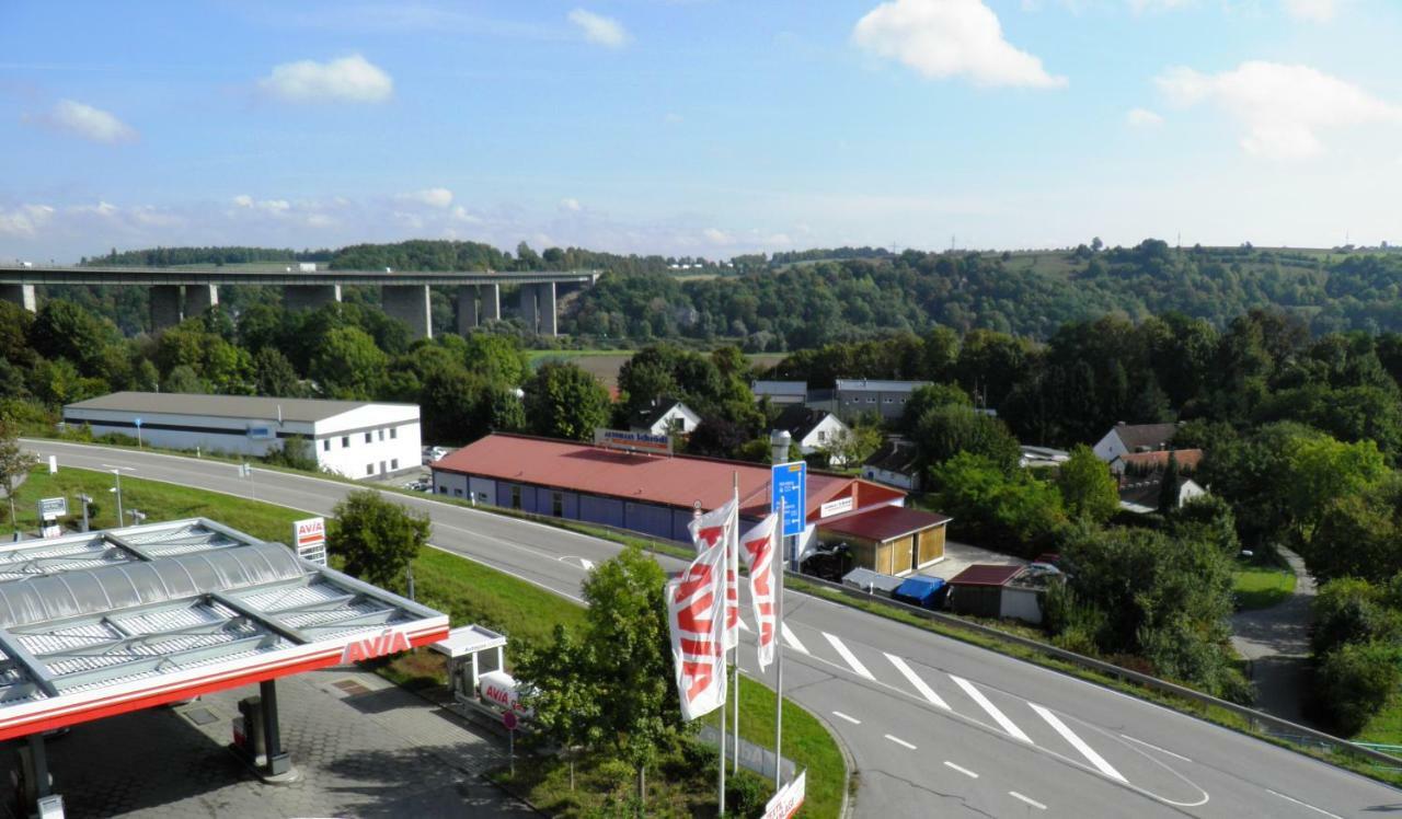 Donau-Hotel Sinzing Eksteriør billede